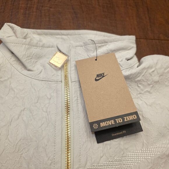 Nike Naomi Osaka Oversized Jacket Light Bone HJ0334-072 Women's Size S - Picture 2 of 5